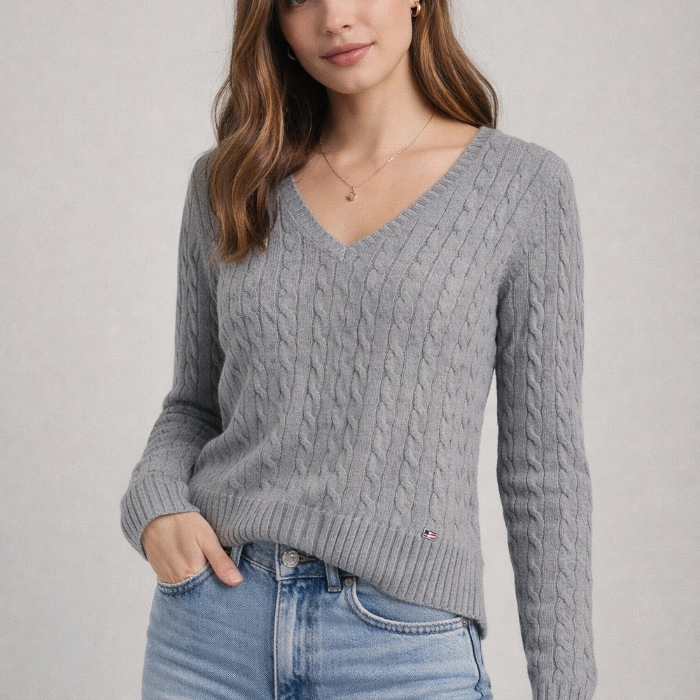 Tommy Hilfiger Gray V-Neck Cable Sweater
